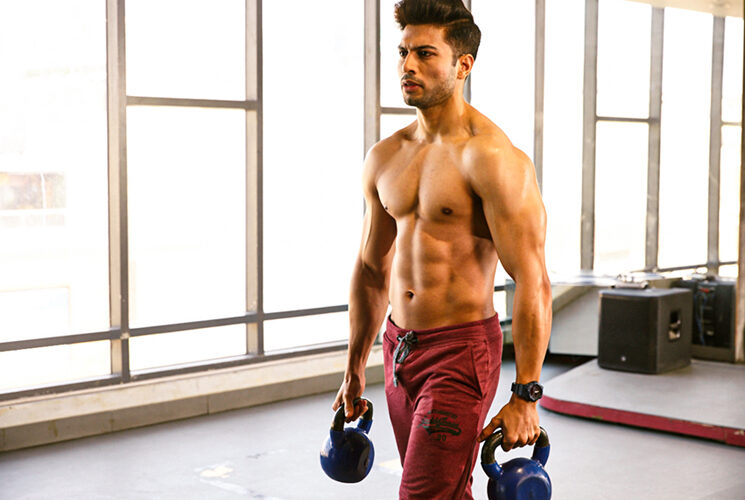Anuj Tyagi – How a Chartered Accountant gave up his desk job to become a full-time Content Creator and Fitness Professional