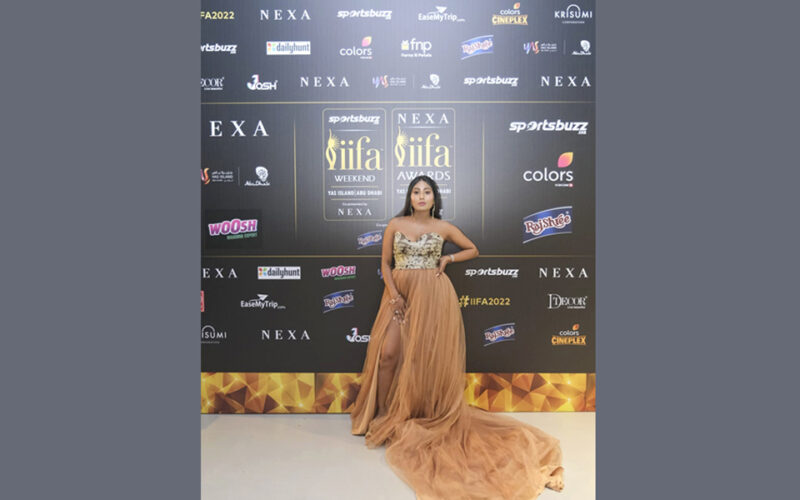 IIFA Awards 2022, Neha Shastri walked the green carpet