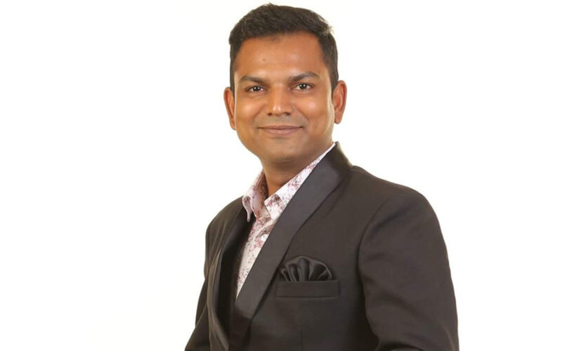Mr. Avinash Singh-The multifaceted Personality and the man behind Yes Academy, your earning system