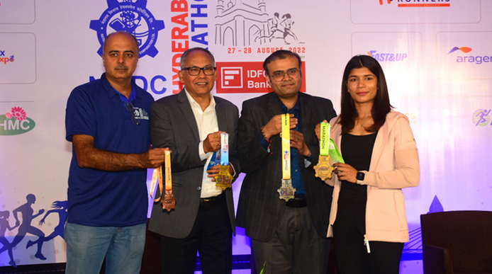 Hyderabad Runners Society unveils Finishers Medal of NMDC Hyderabad Marathon 2022