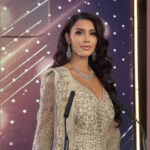 Glamorous Deana Uppal hosts the prestigious Asian Achievers Awards-World Media Network