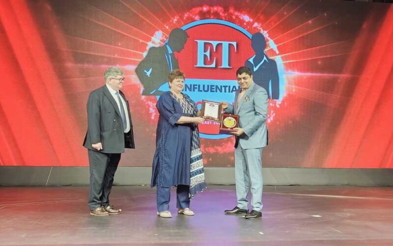 OSL Director Charchit Mishra bags ET’s “Influential Personality Award East 2023” for dynamic leadership in shipment & logistics